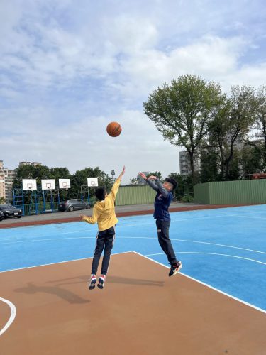 881E72CA-DABF-4E90-A855-C58BB2EA69E5-scaled-e1764312644272-768x1024