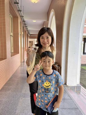 Students personally deliver treats to their teachers.